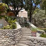 Pensjonat Clos Des Cassis - 3*