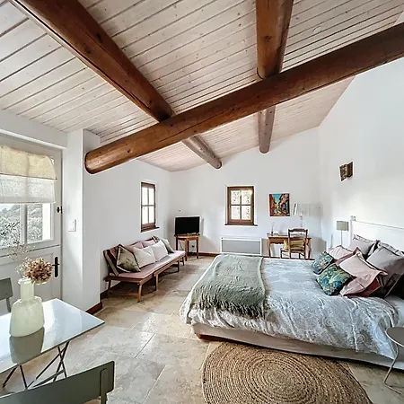 Clos Des Cassis - Affittacamere 3*