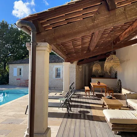 Clos Des Cassis - 3* Villeneuve (Alpes-de-Haute-Provence)