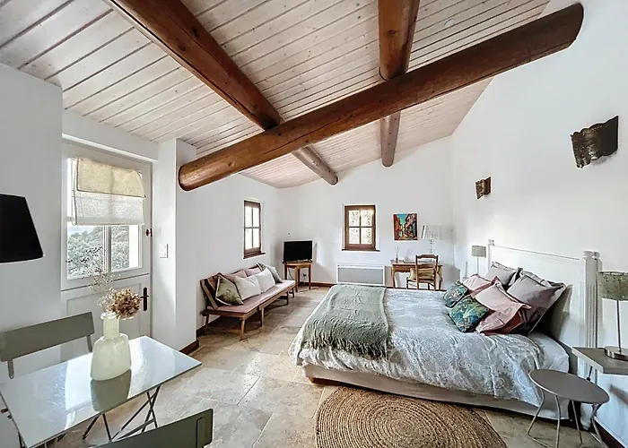 Clos Des Cassis - Affittacamere 3*